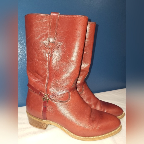 Miss Capezio Pull On Equestrian Style Boots Size 7 Gold Harness Detail Red Brown - Picture 12 of 15